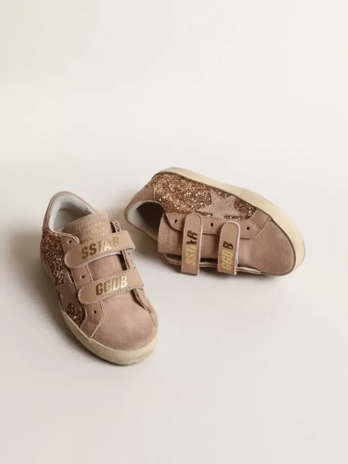 Old School Young in rosa pesca glitterato con stella in pelle scamosciata rosa Old School Young in rosa pesca glitterato con stella in pelle scamosciata rosa