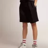 Pantaloncini da donna in gabardine di lana nera con cintura in vita Pantaloncini da donna in gabardine di lana nera con cintura in vita