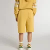 Pantaloncini da jogging per bambini in giallo ocra con ricamo