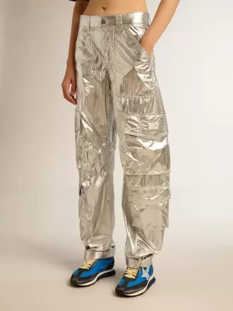 Pantaloni cargo da donna in tessuto tecnico argento Pantaloni cargo da donna in tessuto tecnico argento