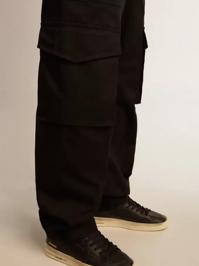 Pantaloni cargo neri Pantaloni cargo neri