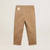 Pantaloni chino da bambino in cotone color caramello