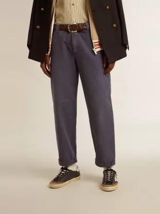 Pantaloni chino da uomo blu con effetto vissuto Pantaloni chino da uomo blu con effetto vissuto