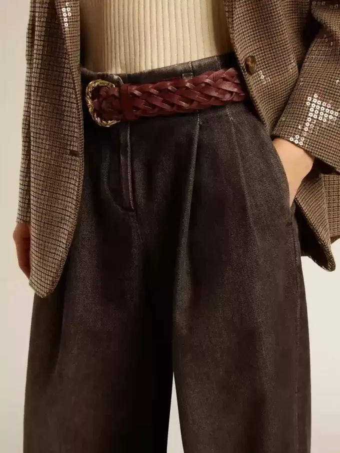 Pantaloni da donna in cotone con lavaggio medio Pantaloni da donna in cotone con lavaggio medio