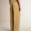 Pantaloni da donna in gabardine di lana color sabbia Pantaloni da donna in gabardine di lana color sabbia