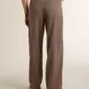 Pantaloni da donna in misto lana con micro chevron marrone chiaro Pantaloni da donna in misto lana con micro chevron marrone chiaro
