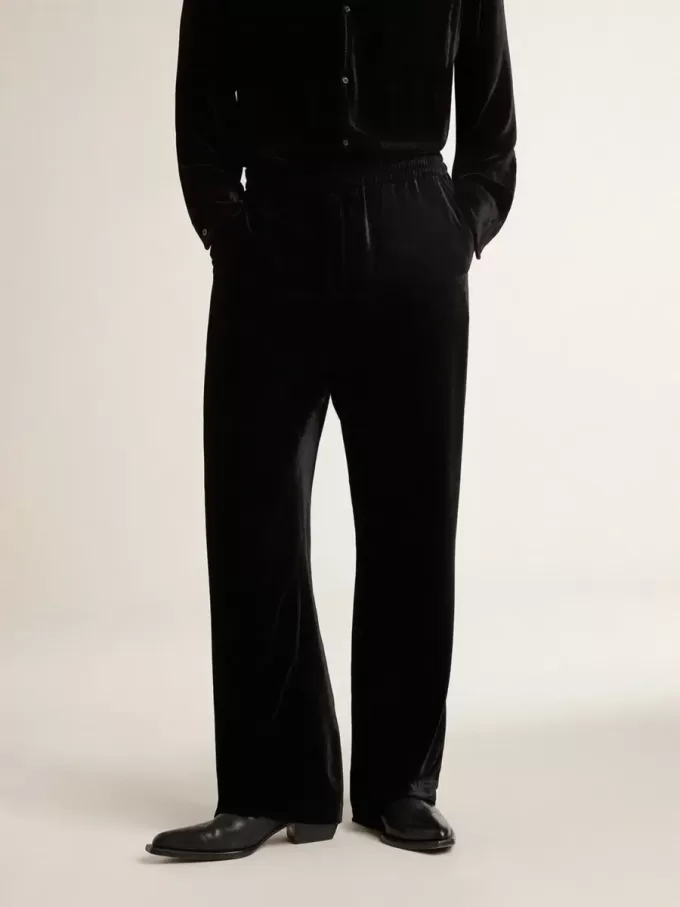 Pantaloni da uomo neri effetto velluto Pantaloni da uomo neri effetto velluto