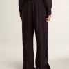 Pantaloni jogging da donna con spacco alla caviglia Pantaloni jogging da donna con spacco alla caviglia