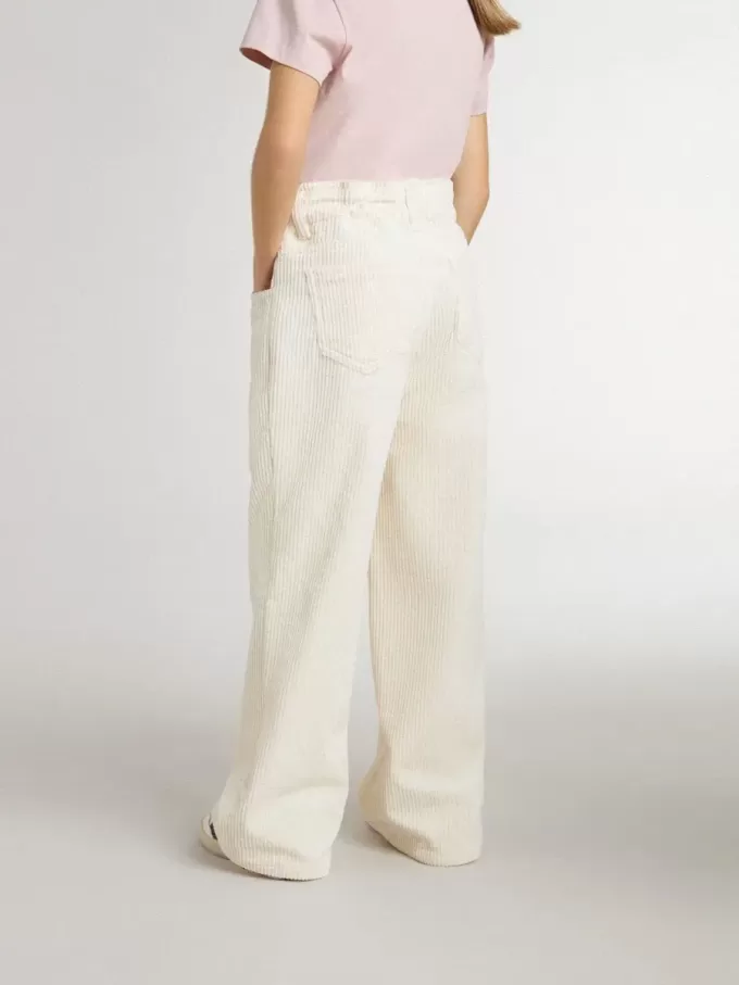 Pantaloni larghi a coste color crema con ricami per bambina Pantaloni larghi a coste color crema con ricami per bambina