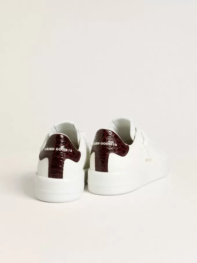 Purestar da uomo con stella in pelle bianca e linguetta sul tallone in pelle bordeaux con stampa cocco Purestar da uomo con stella in pelle bianca e linguetta sul tallone in pelle bordeaux con stampa cocco