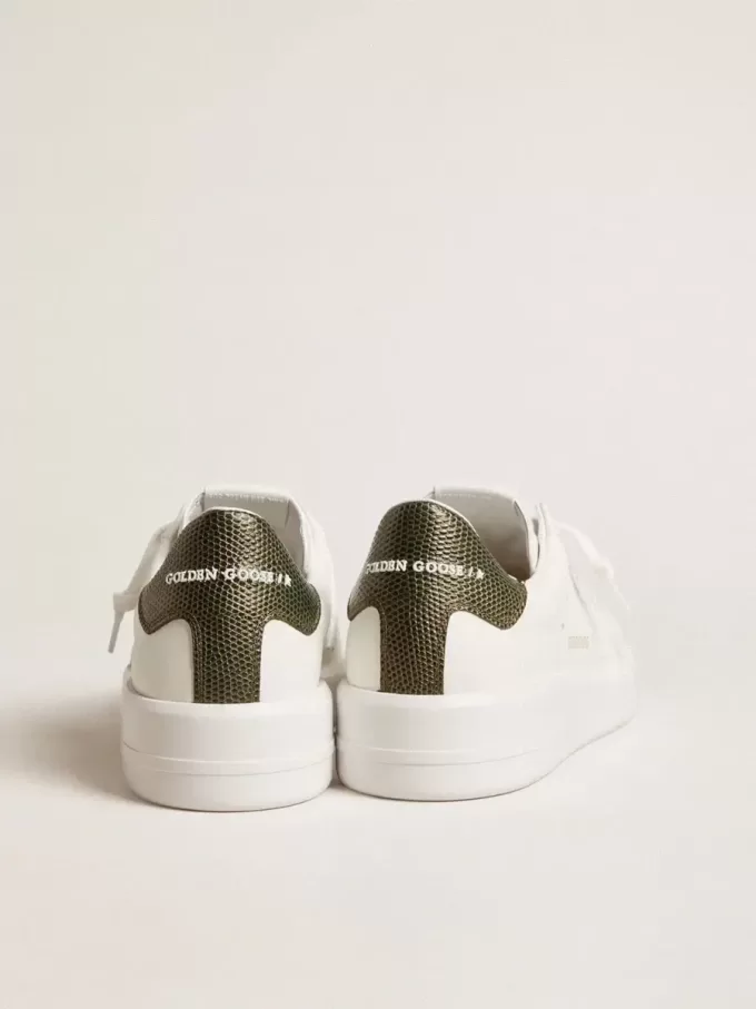 Purestar da uomo con stella in pelle bianca e linguetta sul tallone verde scuro