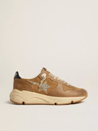 Running Sole da donna in pelle nappa color tabacco e pelle scamosciata con stella glitterata argento Running Sole da donna in pelle nappa color tabacco e pelle scamosciata con stella glitterata argento