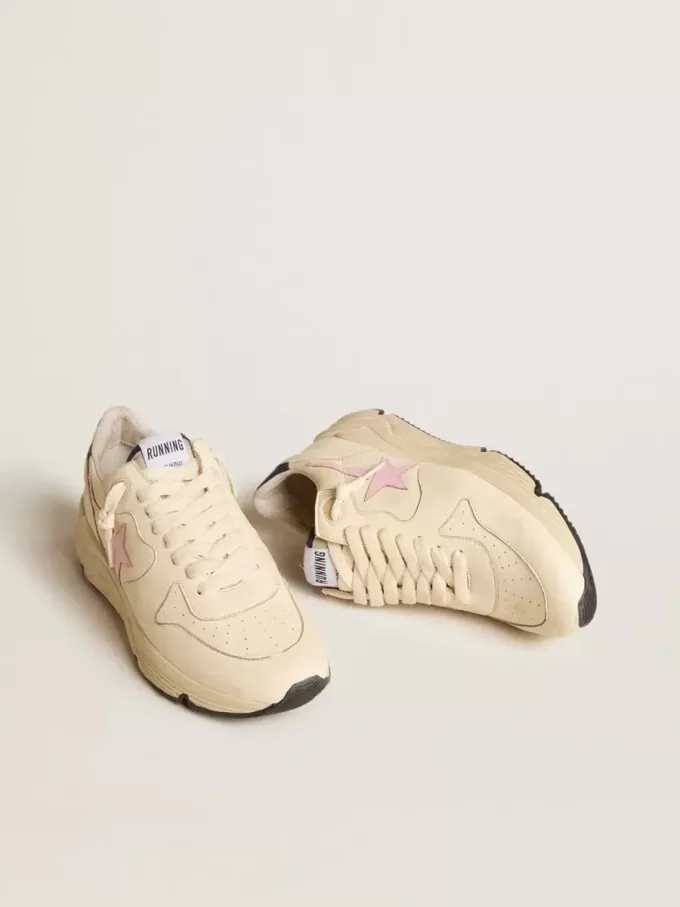 Running Sole da donna in pelle nappa con stella in pelle rosa e linguetta sul tallone in pelle blu Running Sole da donna in pelle nappa con stella in pelle rosa e linguetta sul tallone in pelle blu