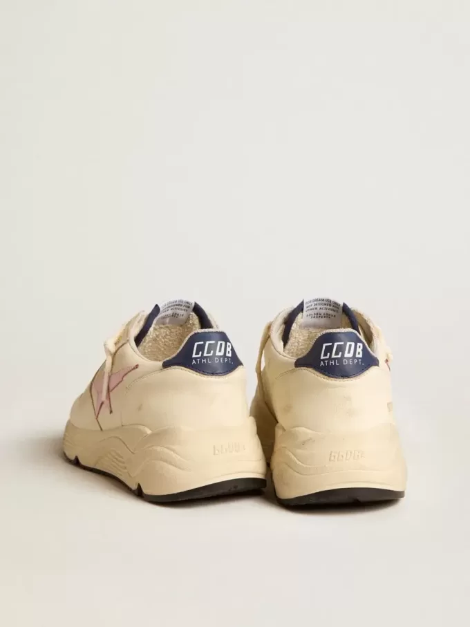 Running Sole da donna in pelle nappa con stella in pelle rosa e linguetta sul tallone in pelle blu Running Sole da donna in pelle nappa con stella in pelle rosa e linguetta sul tallone in pelle blu