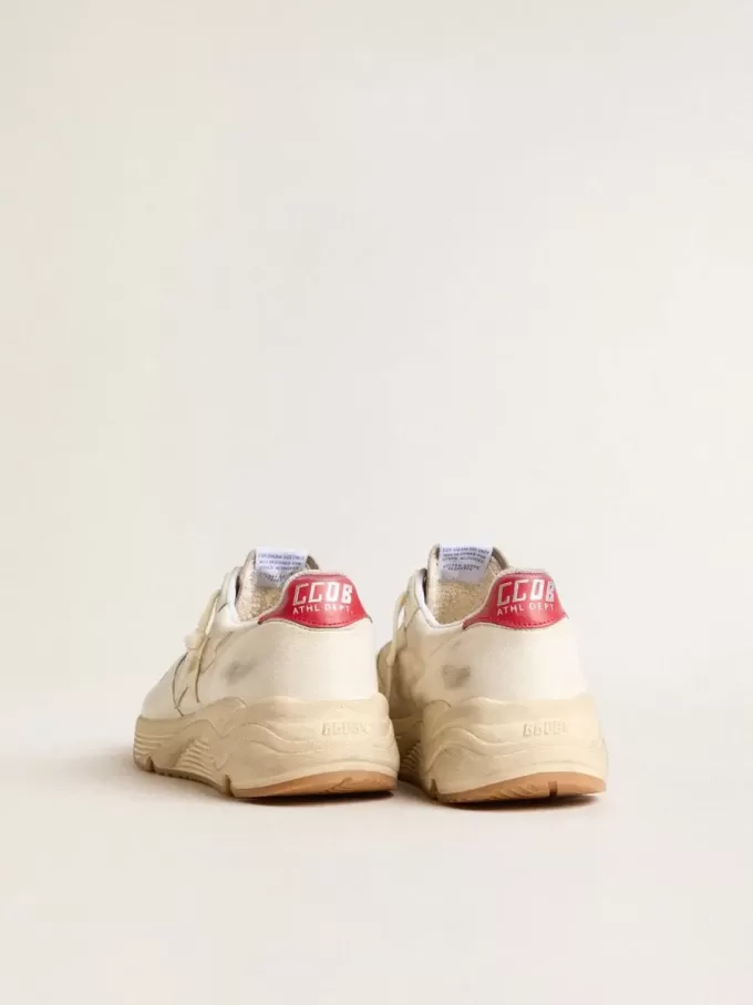 Running Sole da uomo in pelle nappa con stella in pelle beige e linguetta posteriore rossa Running Sole da uomo in pelle nappa con stella in pelle beige e linguetta posteriore rossa