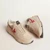 Running Sole da uomo in pelle nappa grigia con stella e linguetta sul tallone in pelle nappa rossa
