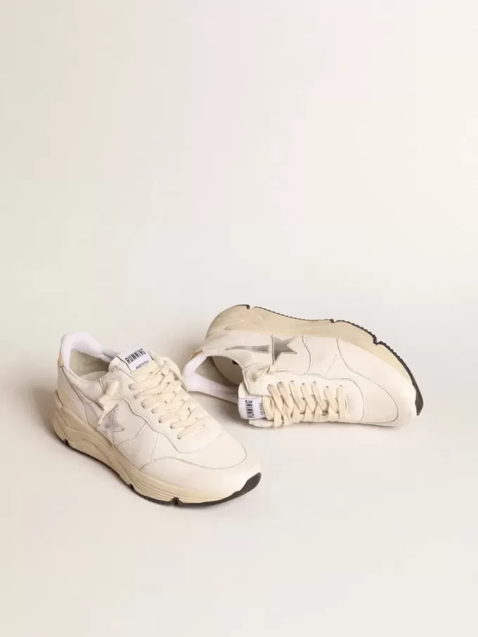 Running Sole in nappa con stella argentata e linguetta sul tallone in pelle dorata