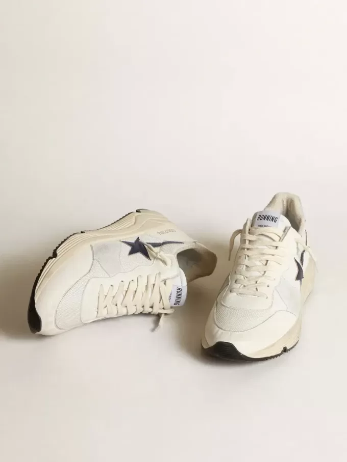 Running Sole in pelle bianca e mesh con stella in pelle laminata blu