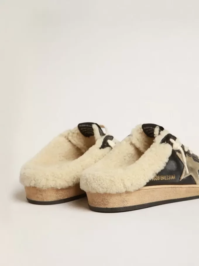 Sabot Ball Star in nappa con stella platino e fodera in shearling