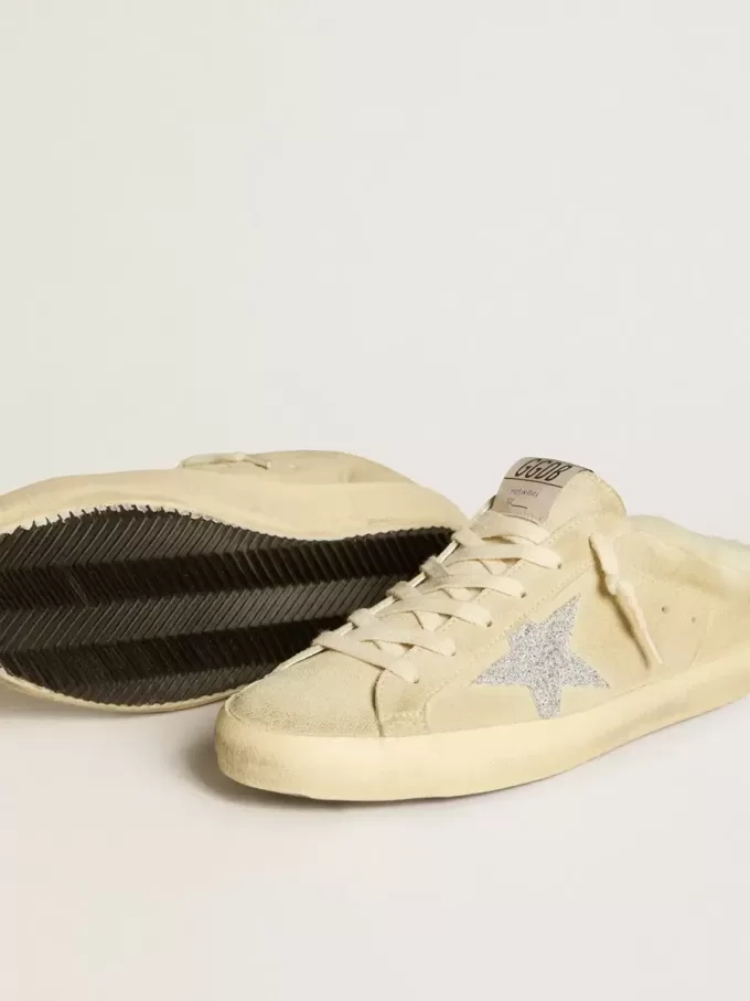 Sabot Super-Star con stella in cristallo Swarovski e fodera in shearling Sabot Super-Star con stella in cristallo Swarovski e fodera in shearling
