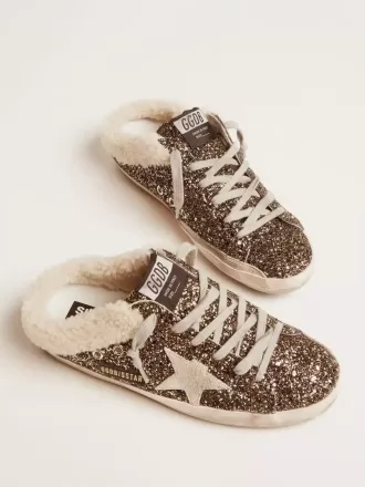 Sabot Super-Star da donna con glitter e interno in shearling Sabot Super-Star da donna con glitter e interno in shearling