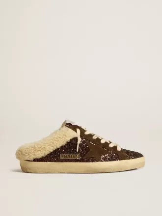 Sabot Super-Star glitterati con stella marrone e fodera in shearling Sabot Super-Star glitterati con stella marrone e fodera in shearling