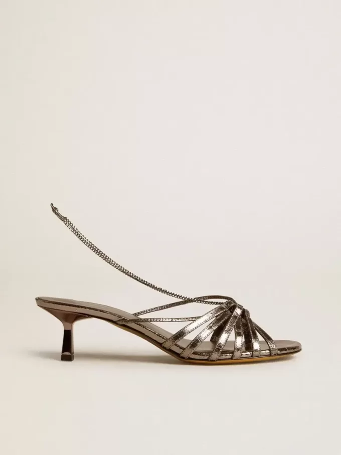 Sandali con tacco basso Nico in pelle grigio metallizzato