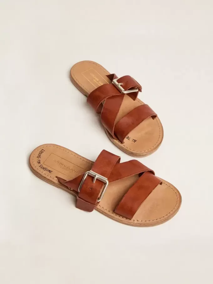 Sandali piatti Margaret in pelle rivestita in resina Sandali piatti Margaret in pelle rivestita in resina