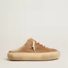 Scarpe da donna Space-Star Sabot in pelle scamosciata color tabacco con fodera in shearling Scarpe da donna Space-Star Sabot in pelle scamosciata color tabacco con fodera in shearling