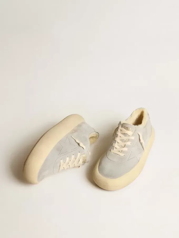 Scarpe Space-Star da uomo in pelle scamosciata grigio ghiaccio con fodera in shearling