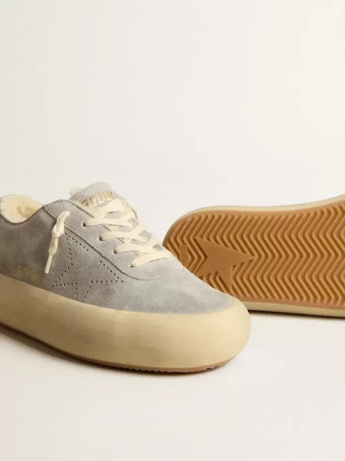 Scarpe Space-Star da uomo in pelle scamosciata grigio ghiaccio con fodera in shearling