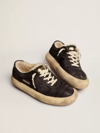 Scarpe Space-Star da uomo in nylon nero trapuntato con fodera in shearling