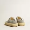 Scarpe Space-Star da uomo in camoscio grigio ghiaccio con stella traforata