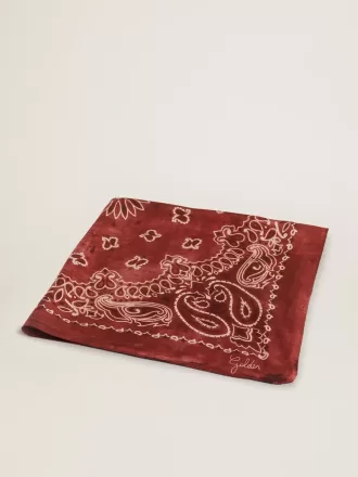 Sciarpa bordeaux con motivo paisley Sciarpa bordeaux con motivo paisley