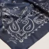 Sciarpa Golden Collection blu denim con motivo paisley