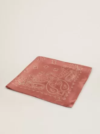 Sciarpa rosa antico con stampa paisley