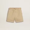 Shorts da bambina color sabbia con logo ricamato Shorts da bambina color sabbia con logo ricamato