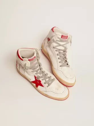 Sky-Star da donna in nappa bianca con stella rossa e linguetta sul tallone