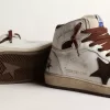Sky-Star da donna in pelle nappa bianca con stella in camoscio color cioccolato Sky-Star da donna in pelle nappa bianca con stella in camoscio color cioccolato