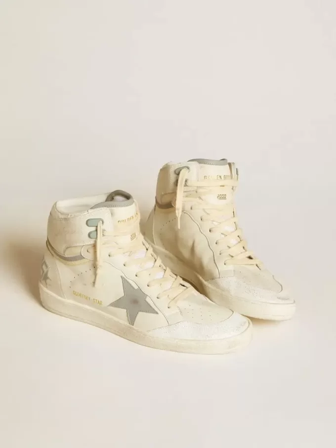 Sky-Star da uomo in pelle con stella in pelle azzurra e linguetta bianca sul tallone Sky-Star da uomo in pelle con stella in pelle azzurra e linguetta bianca sul tallone