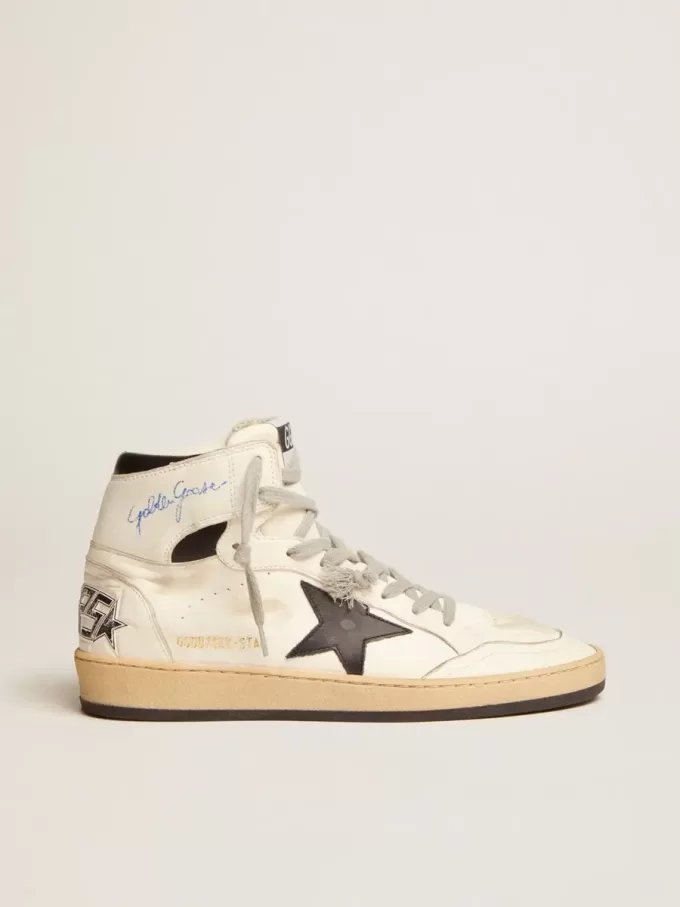 Sky-Star in pelle bianca con stella in pelle nera Sky-Star in pelle bianca con stella in pelle nera