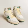Sky-Star in pelle bianca con stella in pelle verde Sky-Star in pelle bianca con stella in pelle verde