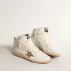 Sky-Star in pelle nappa bianca con stella e linguetta sul tallone in pelle metallizzata dorata Sky-Star in pelle nappa bianca con stella e linguetta sul tallone in pelle metallizzata dorata