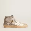 Slide da donna con tomaia in pelle laminata e glitter argento Slide da donna con tomaia in pelle laminata e glitter argento
