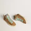 Slide da donna in pelle scamosciata color ocra con stella in pelle color tabacco