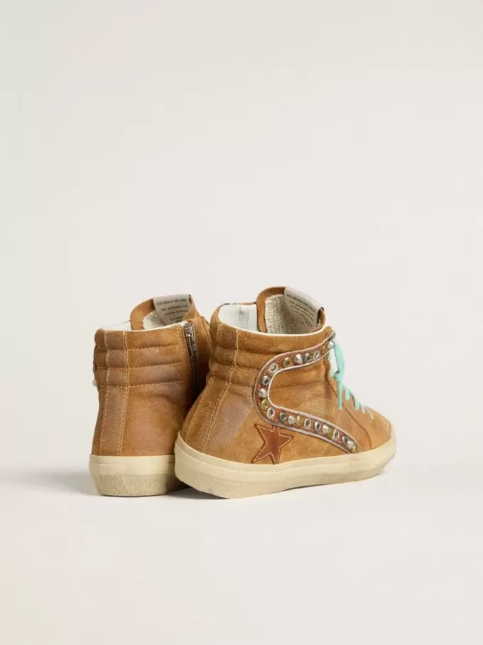 Slide da donna in pelle scamosciata color ocra con stella in pelle color tabacco
