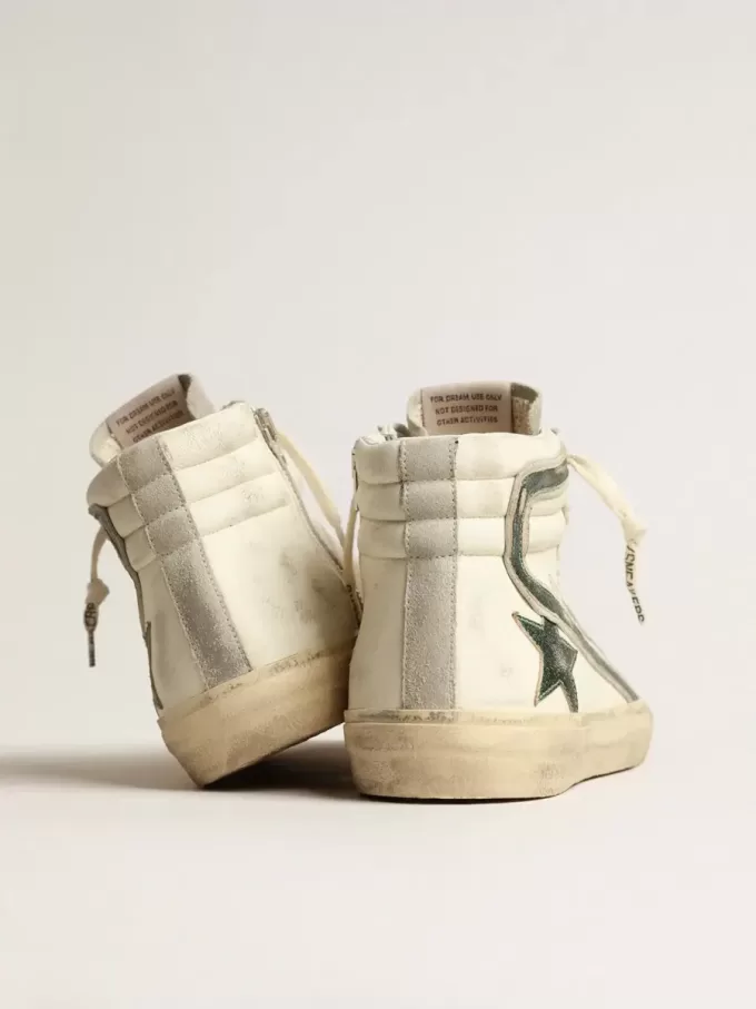 Slide in nappa beige con stella e flash in pelle laminata verde Slide in nappa beige con stella e flash in pelle laminata verde