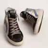 Slide in pelle metallizzata argento con stella in pelle bianca Slide in pelle metallizzata argento con stella in pelle bianca