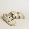 Sneaker Old School da donna con stella glitterata argento e linguetta in camoscio grigio ghiaccio