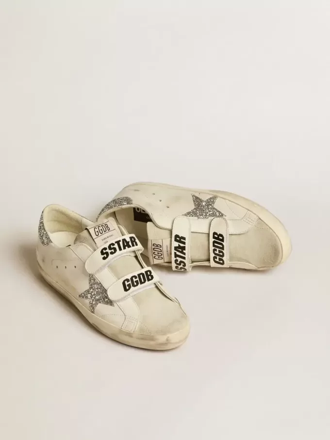 Sneaker Old School da donna con stella glitterata argento e linguetta in camoscio grigio ghiaccio